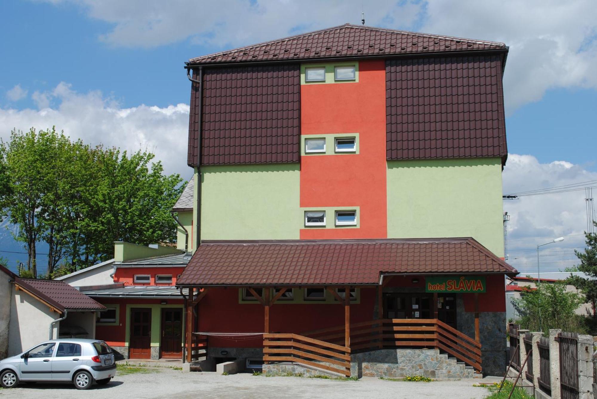 Hotel Penzión Slávia Poprad Exterior foto