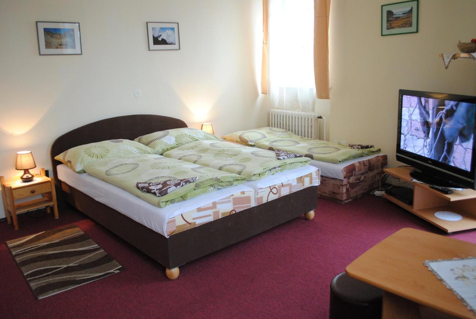 Penzión Slávia Poprad Habitación foto